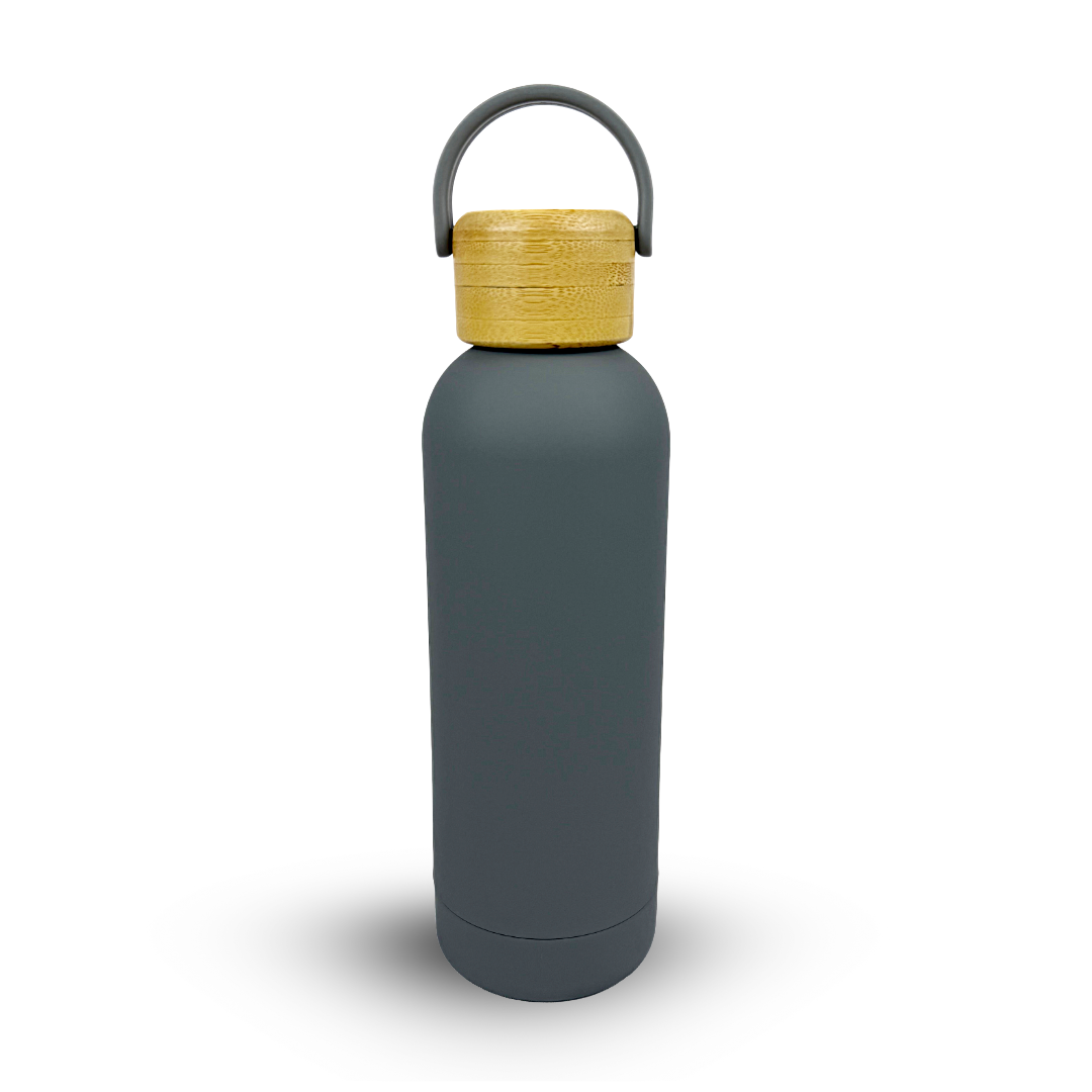 Edelstahl Trinkflasche – Isolierflasche mit Bambusdeckel & Tragegriff – Auslaufsichere Thermoflasche für Sport, Büro & Alltag – BPA-freie Wasserflasche